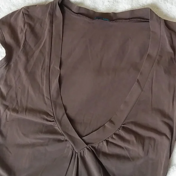 TATTOO top - Picture 2 of 6